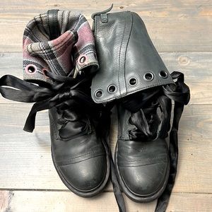 Previously worn Doc Martens  Pink Plaid Flannel Fold Down Boots Womens Size US 8